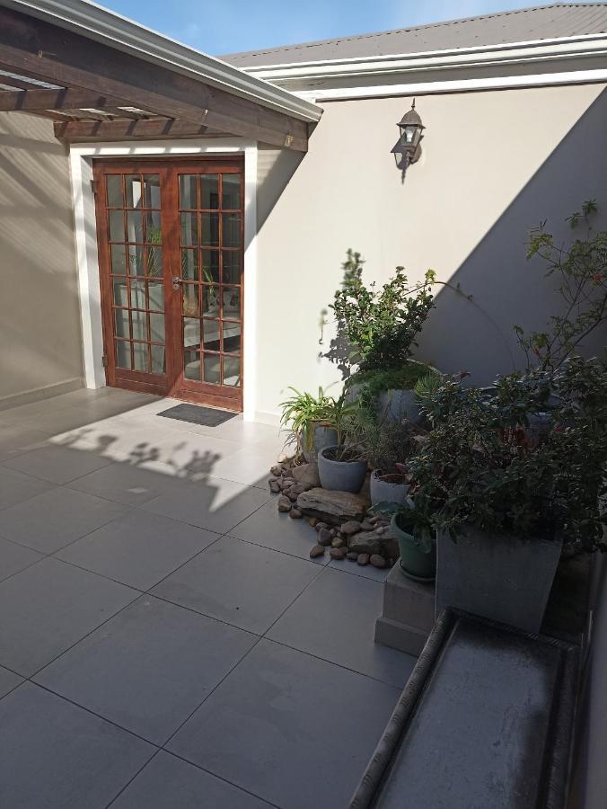 Fijnbos Guesthouse Найсне Экстерьер фото