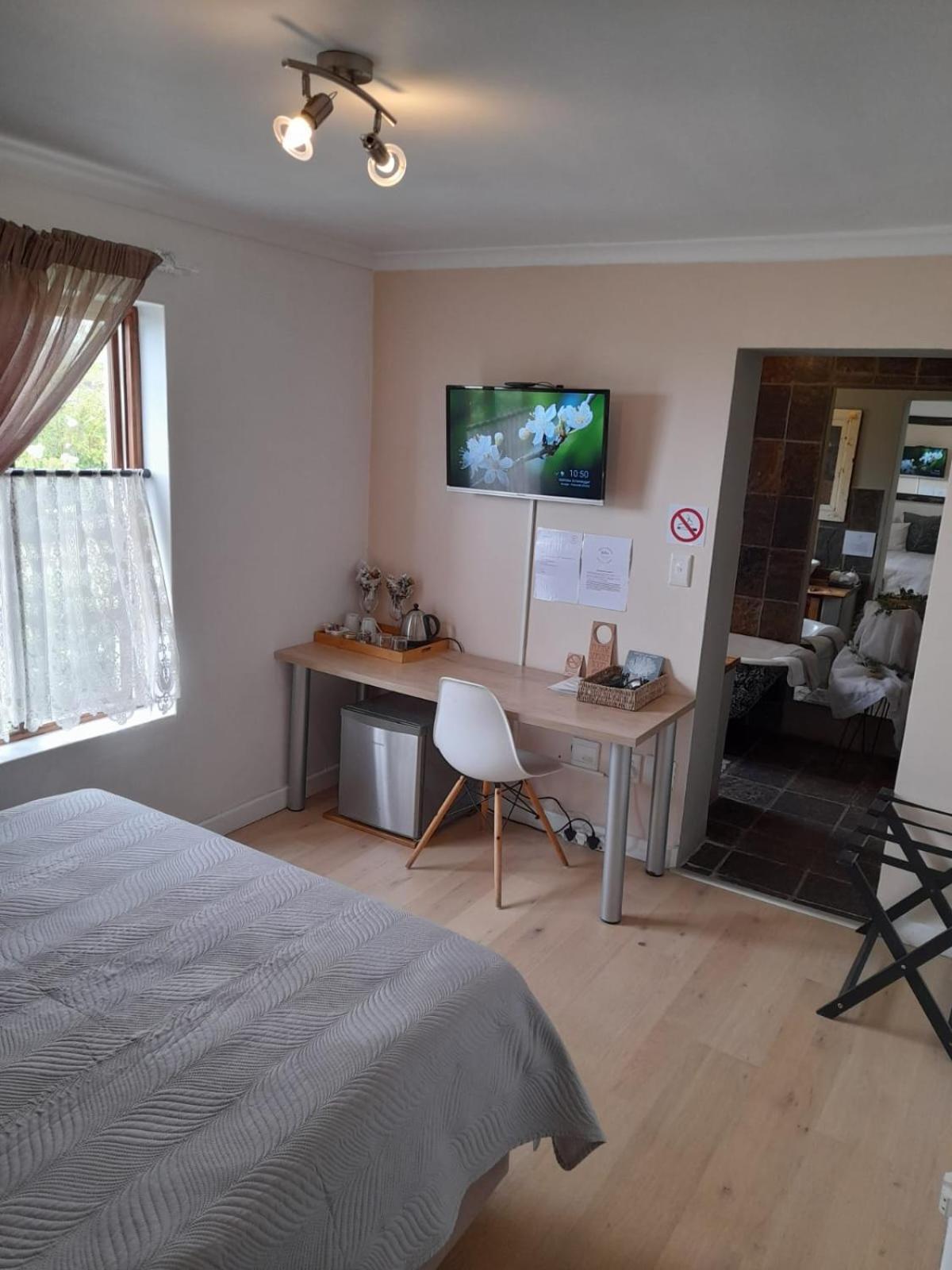 Fijnbos Guesthouse Найсне Экстерьер фото
