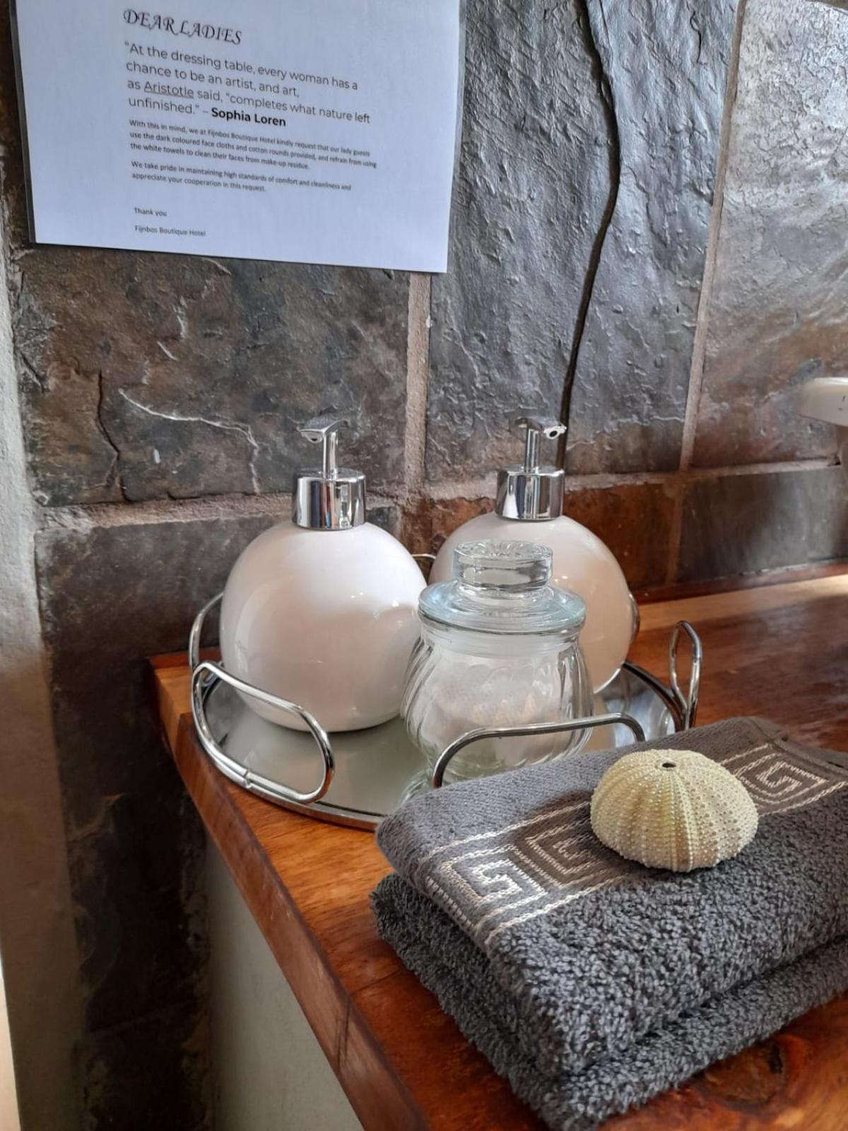 Fijnbos Guesthouse Найсне Экстерьер фото